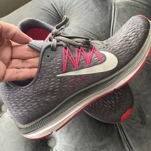 Nike Winflo 5 sneakers